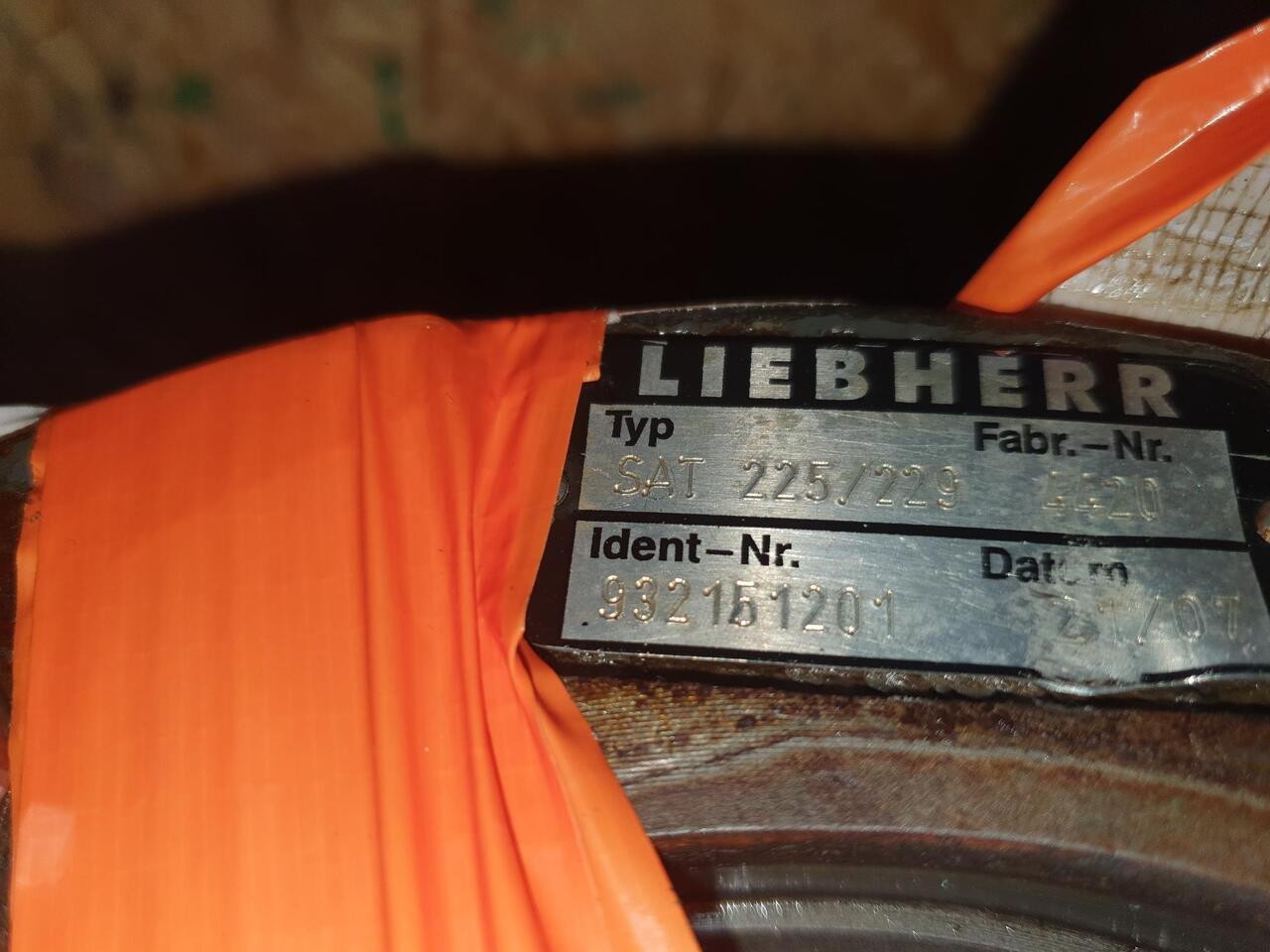 LIEBHERR SAT 225/229 - Μετάδοσης κίνησης για Κατασκευή μηχανήματα: φωτογραφία 2 LIEBHERR SAT 225/229 - Μετάδοσης κίνησης για Κατασκευή μηχανήματα: φωτογραφία 2