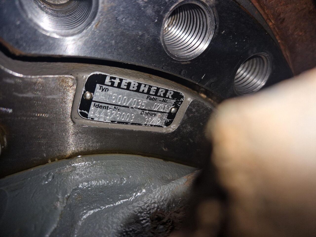 MANDO FINAL LIEBHERR R964B FAT 500/035 - Μοτέρ πορείας για Κατασκευή μηχανήματα: φωτογραφία 2 MANDO FINAL LIEBHERR R964B FAT 500/035 - Μοτέρ πορείας για Κατασκευή μηχανήματα: φωτογραφία 2
