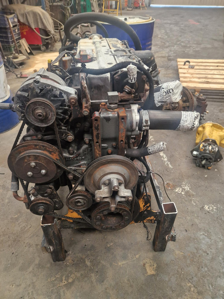MOTOR DEUTZ BF4M1013E - Κινητήρας για Κατασκευή μηχανήματα: φωτογραφία 2 MOTOR DEUTZ BF4M1013E - Κινητήρας για Κατασκευή μηχανήματα: φωτογραφία 2