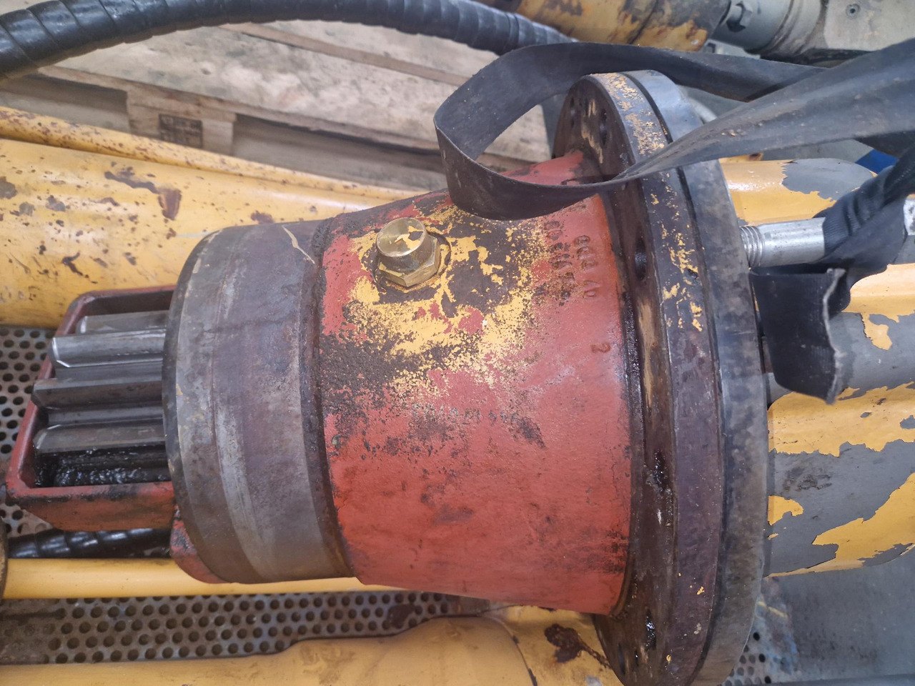 SAT 300/213 LIEBHERR R944 - Μειωτήρας περιστροφής για Κατασκευή μηχανήματα: φωτογραφία 2 SAT 300/213 LIEBHERR R944 - Μειωτήρας περιστροφής για Κατασκευή μηχανήματα: φωτογραφία 2