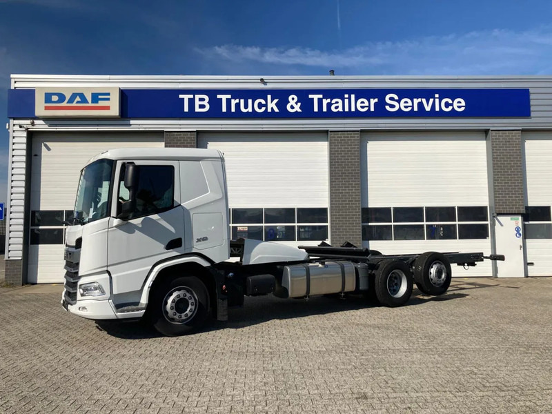 DAF XD 450 FAN CHASSIS SLEEPER CAB PTO STEERING LIFTAXLE 480WB - NEW - Φορτηγό σασί: φωτογραφία 1 DAF XD 450 FAN CHASSIS SLEEPER CAB PTO STEERING LIFTAXLE 480WB - NEW - Φορτηγό σασί: φωτογραφία 1