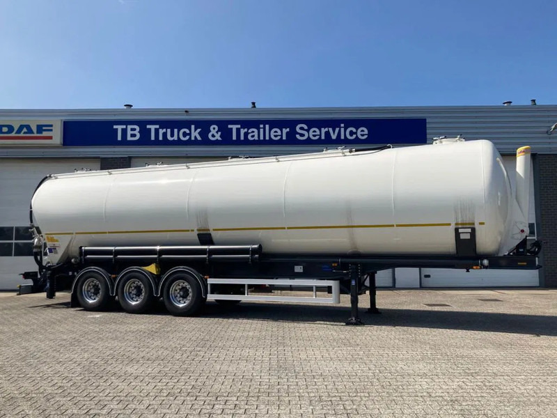 Kässbohrer SSK 50 / 5 - 10 / 24 - 50m3 kiep silo met 1x liftas en Alcoa Dura Bright velgen - Επικαθήμενο βυτίο: φωτογραφία 2 Kässbohrer SSK 50 / 5 - 10 / 24 - 50m3 kiep silo met 1x liftas en Alcoa Dura Bright velgen - Επικαθήμενο βυτίο: φωτογραφία 2