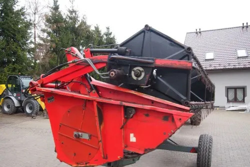 Heder Massey Ferguson Szerokość 5m pasuje do 32, 34, 36, 38, 42, 7254, 7272, 7278 - Θεριζοαλωνιστική μηχανή - κεφαλή: φωτογραφία 4 Heder Massey Ferguson Szerokość 5m pasuje do 32, 34, 36, 38, 42, 7254, 7272, 7278 - Θεριζοαλωνιστική μηχανή - κεφαλή: φωτογραφία 4