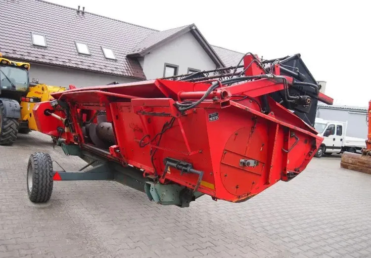 Heder Massey Ferguson Szerokość 5m pasuje do 32, 34, 36, 38, 42, 7254, 7272, 7278 - Θεριζοαλωνιστική μηχανή - κεφαλή: φωτογραφία 3 Heder Massey Ferguson Szerokość 5m pasuje do 32, 34, 36, 38, 42, 7254, 7272, 7278 - Θεριζοαλωνιστική μηχανή - κεφαλή: φωτογραφία 3