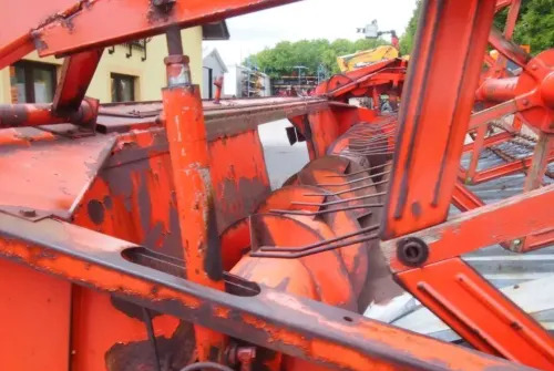 Heder do kombajnu Deutz-Fahr 1600,1610,1620,1630, 2680,2780, 2385,2685,2780, - Θεριζοαλωνιστική μηχανή - κεφαλή: φωτογραφία 5 Heder do kombajnu Deutz-Fahr 1600,1610,1620,1630, 2680,2780, 2385,2685,2780, - Θεριζοαλωνιστική μηχανή - κεφαλή: φωτογραφία 5
