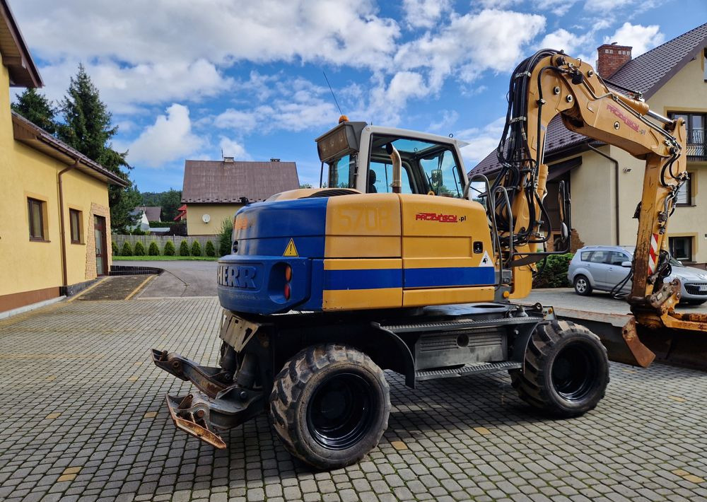 Koparka kołowa Liebherr A311 2008 Liebherr - Τροχοφόρος εκσκαφέας: φωτογραφία 4 Koparka kołowa Liebherr A311 2008 Liebherr - Τροχοφόρος εκσκαφέας: φωτογραφία 4