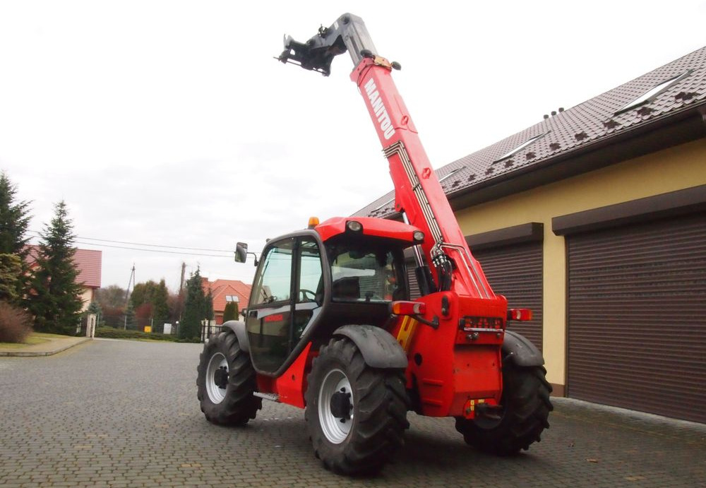 Ładowarka teleskopowa Manitou MLT 735-120LSU 2012 Manitou Silnik Mercedes - Τηλεσκοπικός φορτωτής: φωτογραφία 3 Ładowarka teleskopowa Manitou MLT 735-120LSU 2012 Manitou Silnik Mercedes - Τηλεσκοπικός φορτωτής: φωτογραφία 3