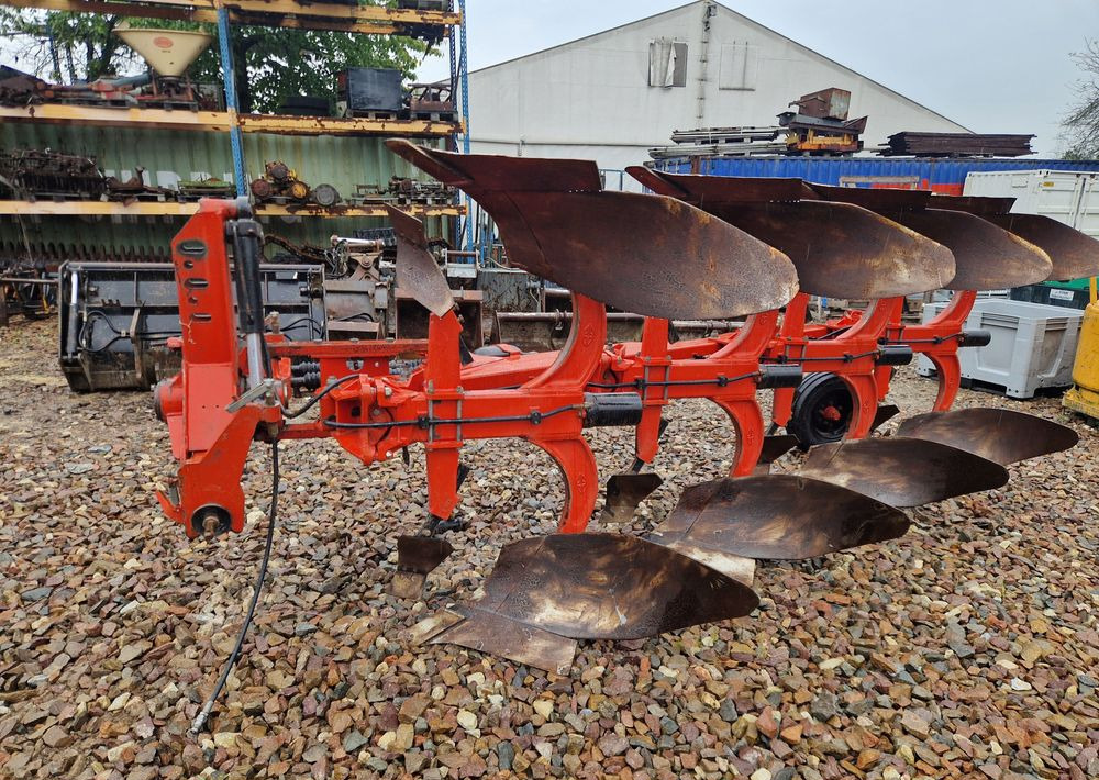 Pług obrotowy GREGOIRE-BESSON 2002 Pług 4 skibowy obrotowy Gregoire-Besson - Άροτρο: φωτογραφία 1 Pług obrotowy GREGOIRE-BESSON 2002 Pług 4 skibowy obrotowy Gregoire-Besson - Άροτρο: φωτογραφία 1