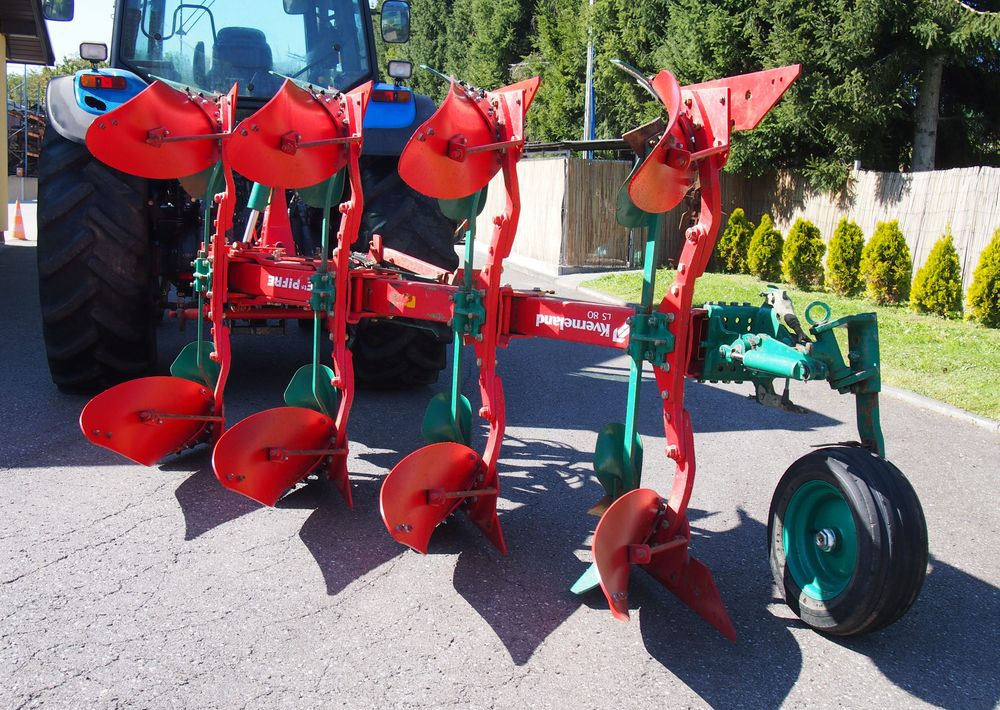 Pług obrotowy Kverneland LS80 2015 VARIO - Άροτρο: φωτογραφία 3 Pług obrotowy Kverneland LS80 2015 VARIO - Άροτρο: φωτογραφία 3