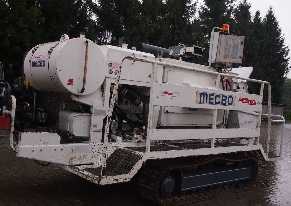 Pompa do betonu Mecbo Cartrack P4,65 APV 70bar 2009 Pompa do betonu MECBO P4,65 na gąsienicach - Σταθερή αντλία σκυροδέματος: φωτογραφία 5 Pompa do betonu Mecbo Cartrack P4,65 APV 70bar 2009 Pompa do betonu MECBO P4,65 na gąsienicach - Σταθερή αντλία σκυροδέματος: φωτογραφία 5
