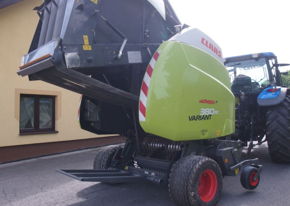 Prasa Claas VARIANT 380 RC 2014 Prasa rolująca z nożami i opuszczana podłoga - Χορτοδετική μηχανή στρόγγυλης μπάλας: φωτογραφία 5 Prasa Claas VARIANT 380 RC 2014 Prasa rolująca z nożami i opuszczana podłoga - Χορτοδετική μηχανή στρόγγυλης μπάλας: φωτογραφία 5
