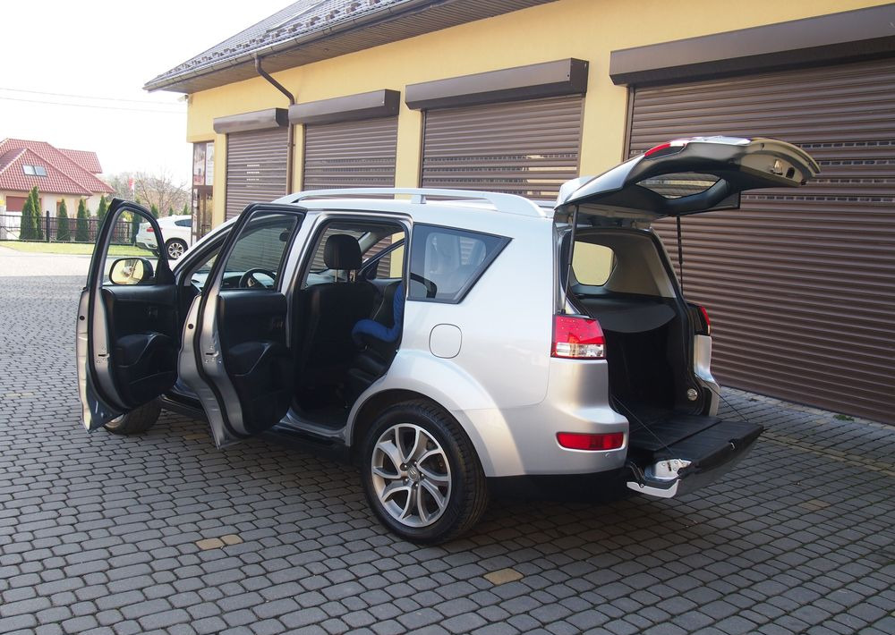 Αυτοκίνητο Samochód Citroen C-Crosser 2.2 HDI 2010 Samochód osobowy SUW 4x4: φωτογραφία 8