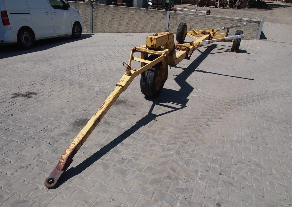 Wózek do kombajnu New Holland 3 kołowy Wózek pod heder do kombajnu - Ρυμούλκα για τρακτέρ: φωτογραφία 2 Wózek do kombajnu New Holland 3 kołowy Wózek pod heder do kombajnu - Ρυμούλκα για τρακτέρ: φωτογραφία 2