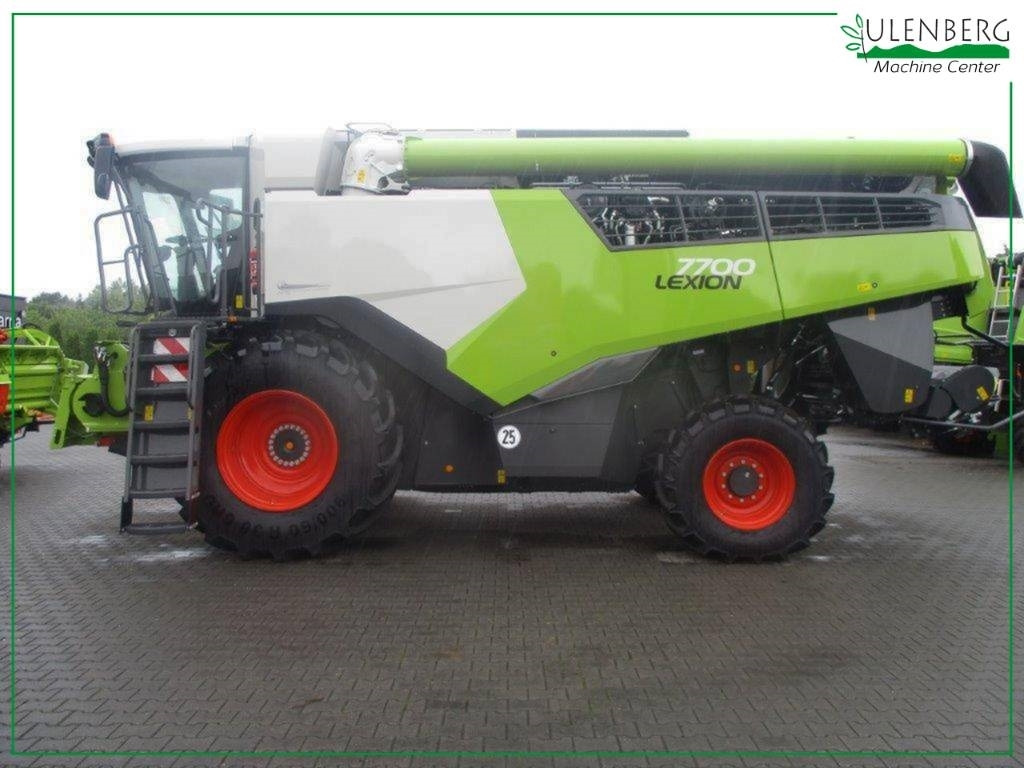 Claas LEXION 7700 - Θεριζοαλωνιστική μηχανή: φωτογραφία 3 Claas LEXION 7700 - Θεριζοαλωνιστική μηχανή: φωτογραφία 3