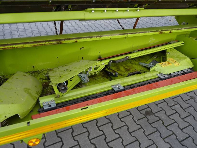 Θεριζοαλωνιστική μηχανή Claas Lexion 8800 TT: φωτογραφία 14 Θεριζοαλωνιστική μηχανή Claas Lexion 8800 TT: φωτογραφία 14