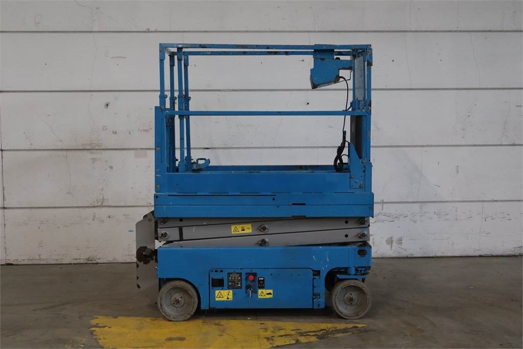 Genie GS1532 - Ψαλιδωτό ανυψωτικό: φωτογραφία 1 Genie GS1532 - Ψαλιδωτό ανυψωτικό: φωτογραφία 1