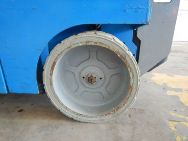 Genie GS2032 - Ψαλιδωτό ανυψωτικό: φωτογραφία 3 Genie GS2032 - Ψαλιδωτό ανυψωτικό: φωτογραφία 3