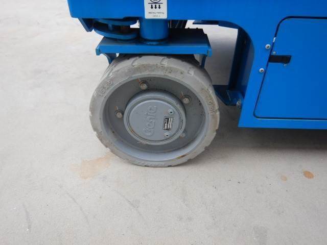 Ψαλιδωτό ανυψωτικό Genie GS4655: φωτογραφία 12 Ψαλιδωτό ανυψωτικό Genie GS4655: φωτογραφία 12