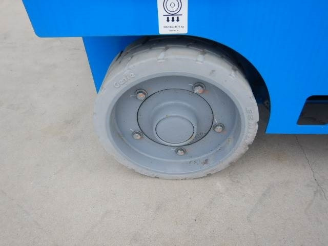 Ψαλιδωτό ανυψωτικό Genie GS4655: φωτογραφία 14 Ψαλιδωτό ανυψωτικό Genie GS4655: φωτογραφία 14