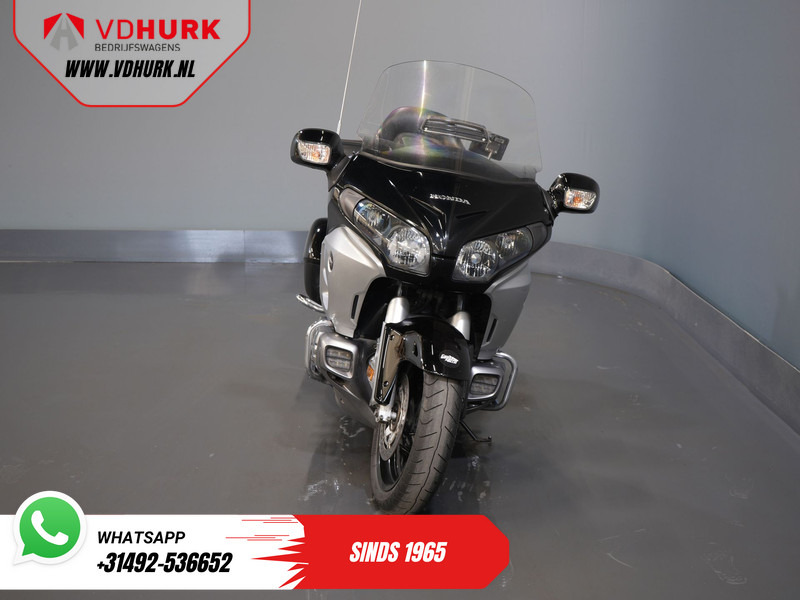 Honda GL 1800 Gold Wing MARGE/ ABS/ Koffers/ Cruise/ Topkoffer/ Radio - Μοτοσικλέτα: φωτογραφία 2 Honda GL 1800 Gold Wing MARGE/ ABS/ Koffers/ Cruise/ Topkoffer/ Radio - Μοτοσικλέτα: φωτογραφία 2
