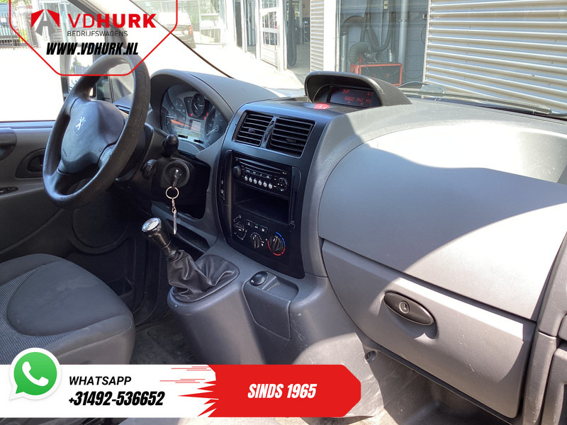 Peugeot Expert 1.6 HDI L2 DC Dubbel Cabine EXPORT ONLY DB Riem V.V./ APK 5-26'/ Airco/ Trekhaak - Μικρό βαν, Διπλοκάμπινο ελαφρύ επαγγελματικό: φωτογραφία 3 Peugeot Expert 1.6 HDI L2 DC Dubbel Cabine EXPORT ONLY DB Riem V.V./ APK 5-26'/ Airco/ Trekhaak - Μικρό βαν, Διπλοκάμπινο ελαφρύ επαγγελματικό: φωτογραφία 3