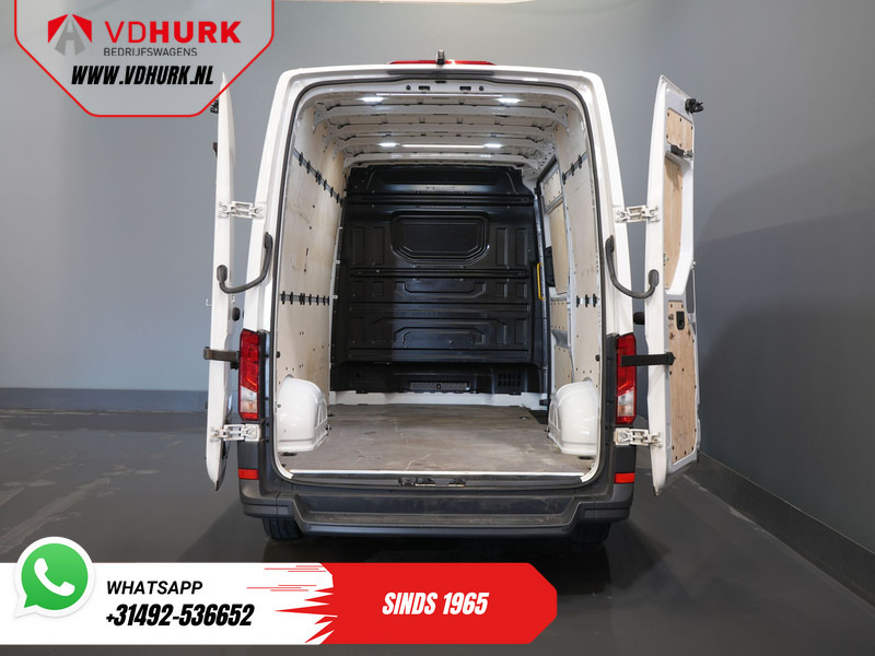 Volkswagen Crafter 35 2.0 TDI 140 pk L3H3 BPM VRIJ! 270Gr. Deuren/ Carplay/ Climate/ Camera/ Cruise - Βαν: φωτογραφία 5 Volkswagen Crafter 35 2.0 TDI 140 pk L3H3 BPM VRIJ! 270Gr. Deuren/ Carplay/ Climate/ Camera/ Cruise - Βαν: φωτογραφία 5