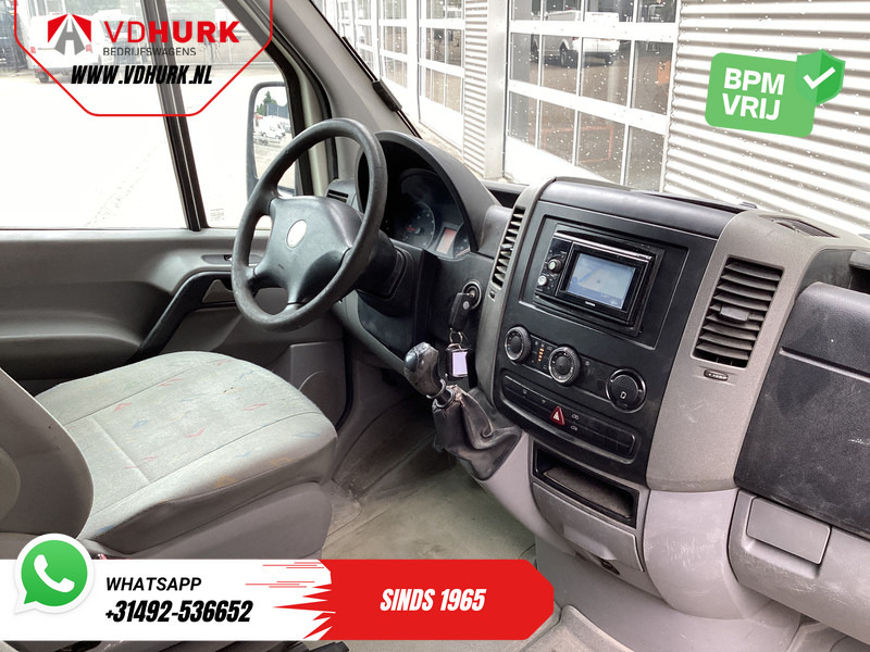 Volkswagen Crafter 35 2.5 TDI EXPORT ONLY Riem V.V/ APK 5-2026/ Imperiaal/ Gev.stoel/ 2.8T trekverm./ Navi/ Trekhaak/ Airco - Βαν: φωτογραφία 3 Volkswagen Crafter 35 2.5 TDI EXPORT ONLY Riem V.V/ APK 5-2026/ Imperiaal/ Gev.stoel/ 2.8T trekverm./ Navi/ Trekhaak/ Airco - Βαν: φωτογραφία 3