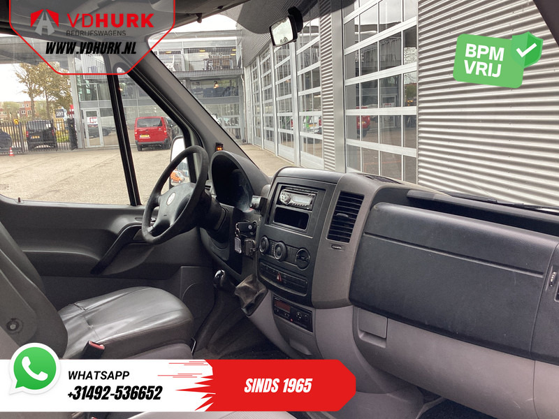 Volkswagen Crafter 50 2.5 TDI Aut. L2H2 DC Dubbel Cabine EXPORT 5 cil/ 3.5t Trekverm./ Airco/ 6 Pers./ 270Gr.Deuren/ Trekhaak - Βαν, Διπλοκάμπινο ελαφρύ επαγγελματικό: φωτογραφία 3 Volkswagen Crafter 50 2.5 TDI Aut. L2H2 DC Dubbel Cabine EXPORT 5 cil/ 3.5t Trekverm./ Airco/ 6 Pers./ 270Gr.Deuren/ Trekhaak - Βαν, Διπλοκάμπινο ελαφρύ επαγγελματικό: φωτογραφία 3