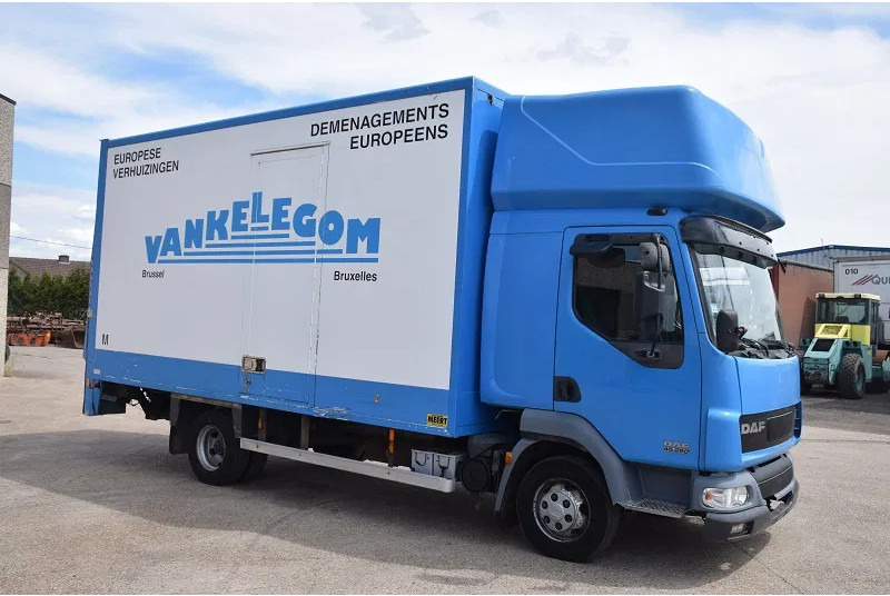 DAF LF 220 LF45 220 - Φορτηγό κόφα: φωτογραφία 5 DAF LF 220 LF45 220 - Φορτηγό κόφα: φωτογραφία 5
