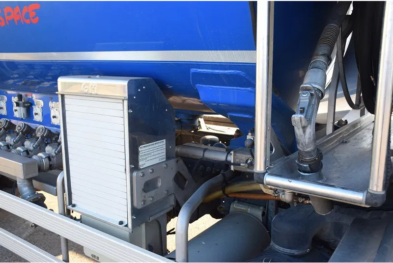 MAN TGM 26.340 - Φορτηγό βυτιοφόρο: φωτογραφία 5 MAN TGM 26.340 - Φορτηγό βυτιοφόρο: φωτογραφία 5