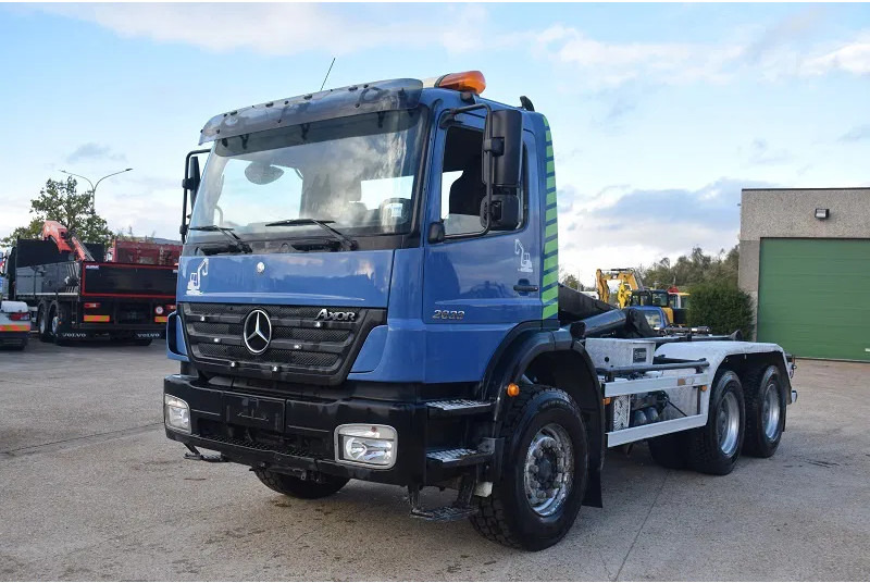 Mercedes-Benz Axor 2633 - Φορτηγό φόρτωσης γάντζου: φωτογραφία 2 Mercedes-Benz Axor 2633 - Φορτηγό φόρτωσης γάντζου: φωτογραφία 2
