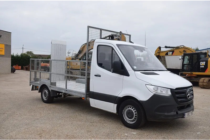 Mercedes-Benz Sprinter 316 - Μικρό φορτηγό με καρότσα: φωτογραφία 4 Mercedes-Benz Sprinter 316 - Μικρό φορτηγό με καρότσα: φωτογραφία 4