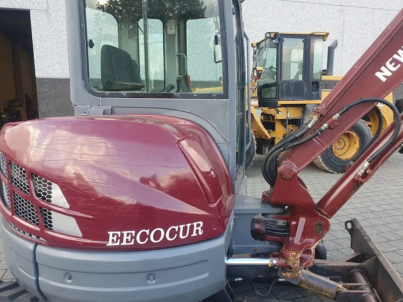 New Holland Kobelco E50 -stock id98 - Μίνι εκσκαφέας: φωτογραφία 2 New Holland Kobelco E50 -stock id98 - Μίνι εκσκαφέας: φωτογραφία 2