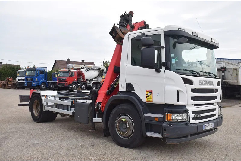 Scania P280 - Φορτηγό με γερανό: φωτογραφία 2 Scania P280 - Φορτηγό με γερανό: φωτογραφία 2