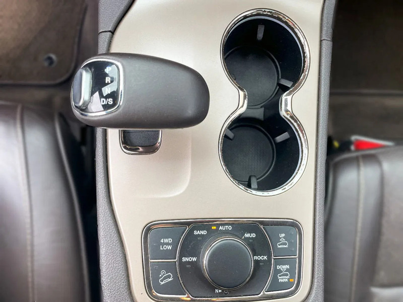 Αυτοκίνητο Jeep Grand Cherokee Jeep Grand Cherokee *Export*AHK 2,9t*zetelverw. voor-achter*elektr. zetels*adaptive cruise control: φωτογραφία 8
