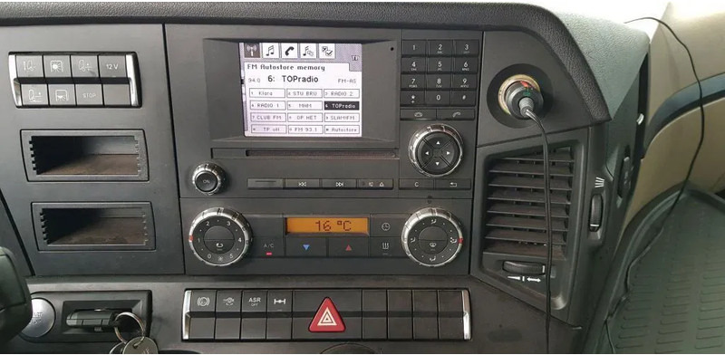 Mercedes-Benz Actros 1842 MLS - Τράκτορας: φωτογραφία 4 Mercedes-Benz Actros 1842 MLS - Τράκτορας: φωτογραφία 4