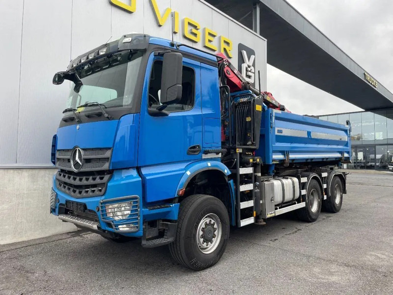 Mercedes-Benz Arocs 3342 *6x6*meegestuurd as*2zijdige kipper*Airco*Bluetooth - Φορτηγό ανατρεπόμενο, Φορτηγό με γερανό: φωτογραφία 1 Mercedes-Benz Arocs 3342 *6x6*meegestuurd as*2zijdige kipper*Airco*Bluetooth - Φορτηγό ανατρεπόμενο, Φορτηγό με γερανό: φωτογραφία 1
