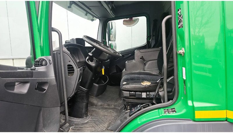 Mercedes-Benz Atego 1018 *L*Achteruitrijcamera*Automaat*Airco*Dhollandia Laadbrug*7149cm - Φορτηγό: φωτογραφία 3 Mercedes-Benz Atego 1018 *L*Achteruitrijcamera*Automaat*Airco*Dhollandia Laadbrug*7149cm - Φορτηγό: φωτογραφία 3