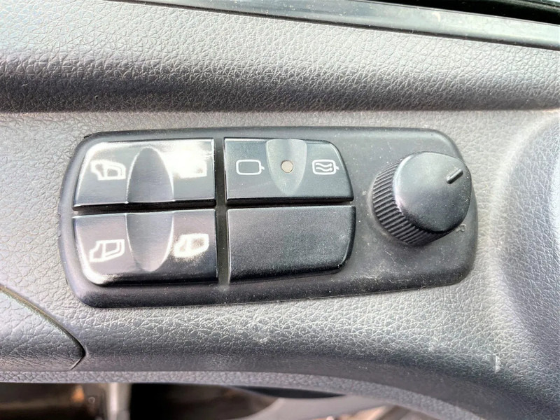 Φορτηγό φόρτωσης γάντζου Mercedes-Benz Axor 1833 *cruise control*bluetooth*airconditioning*differentieelslot: φωτογραφία 12