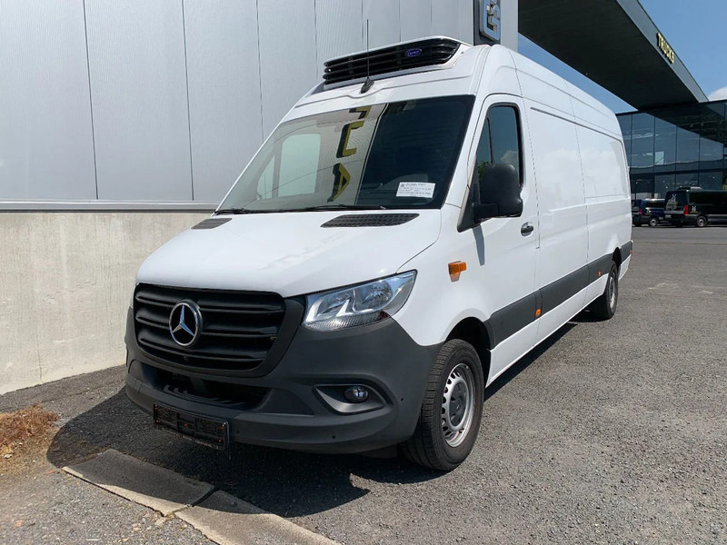 Mercedes-Benz Sprinter 315 L3H2*NEW Carrier xarios 350 -18°C*achteruitrijcamera*navigatie*zetelverwarming*360° camera* - Επαγγελματικό αυτοκίνητο ψυγείο: φωτογραφία 1 Mercedes-Benz Sprinter 315 L3H2*NEW Carrier xarios 350 -18°C*achteruitrijcamera*navigatie*zetelverwarming*360° camera* - Επαγγελματικό αυτοκίνητο ψυγείο: φωτογραφία 1
