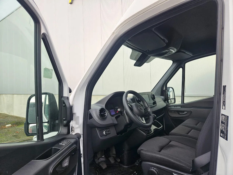 Mercedes-Benz Sprinter 317 CDI*L2H2*360°Camera*Zetelverwarming*Tempomat*Navi* - Βαν: φωτογραφία 3 Mercedes-Benz Sprinter 317 CDI*L2H2*360°Camera*Zetelverwarming*Tempomat*Navi* - Βαν: φωτογραφία 3