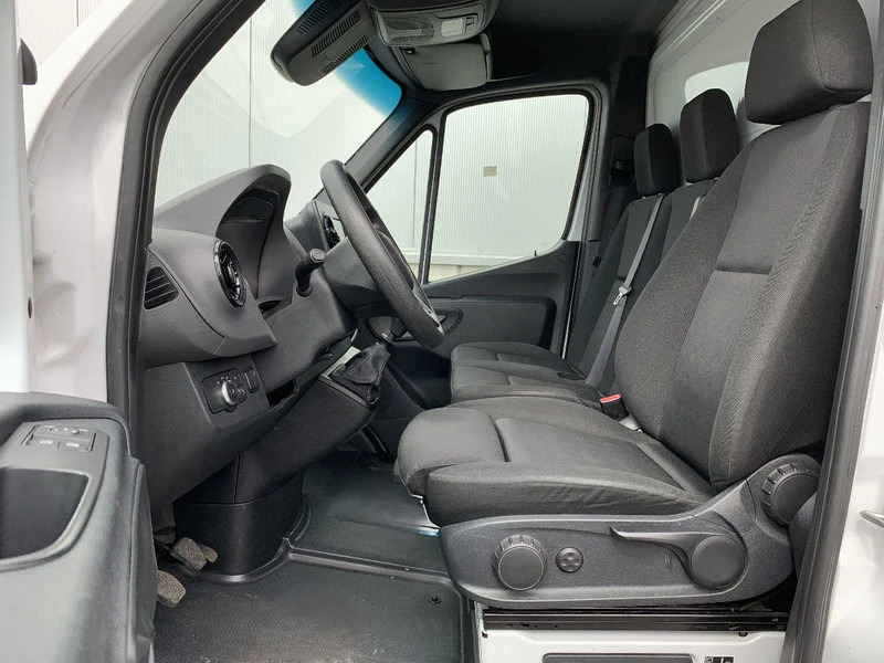 Mercedes-Benz Sprinter 516 Laadbrug*Zijdeur*Cruise Control*Airconditioning* - Επαγγελματικό αυτοκίνητο κόφα: φωτογραφία 5 Mercedes-Benz Sprinter 516 Laadbrug*Zijdeur*Cruise Control*Airconditioning* - Επαγγελματικό αυτοκίνητο κόφα: φωτογραφία 5