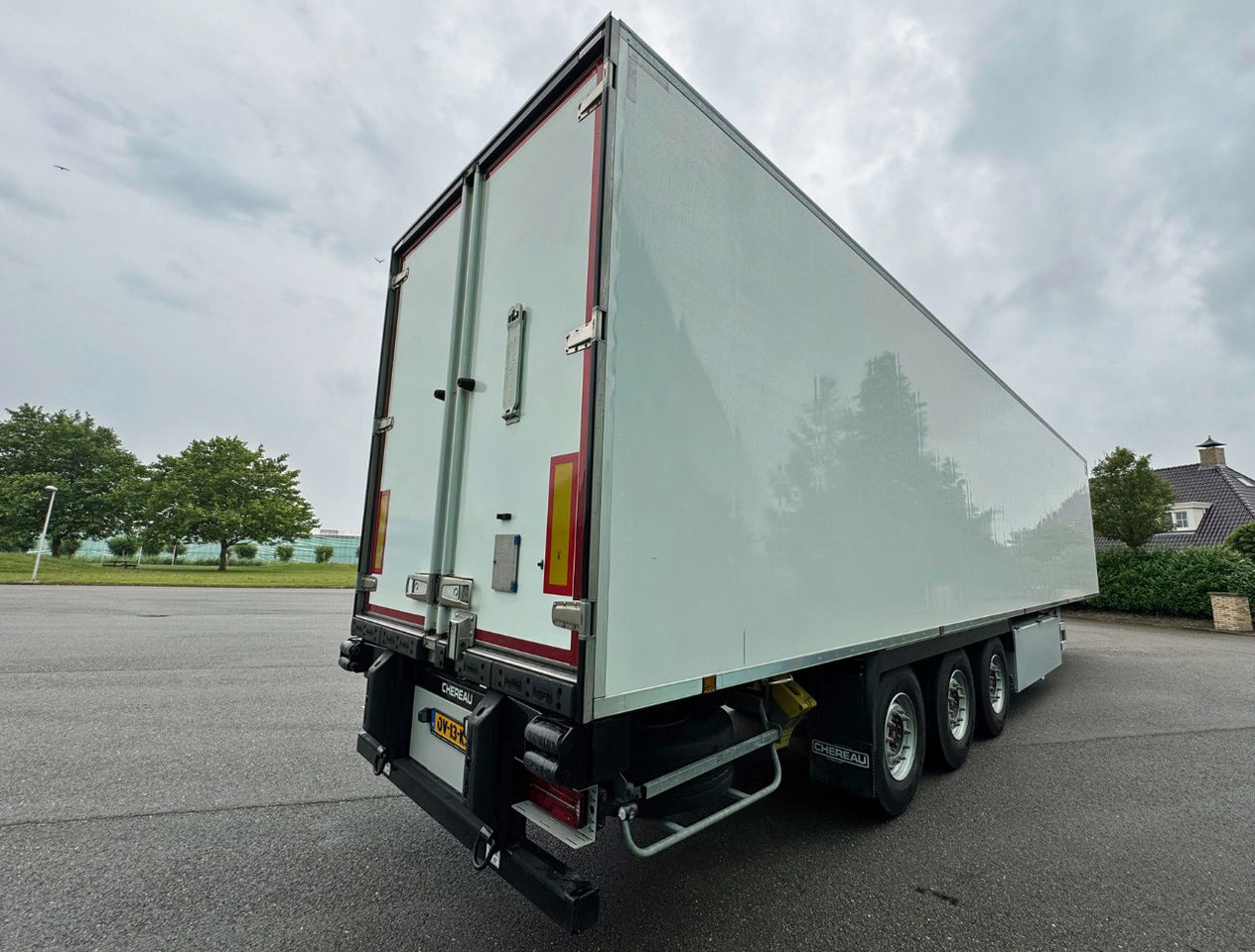 Chereau CSD3 247 CM Wide 265 CM High Thermo King SLXi300 With Only 850 Hours NEW - Επικαθήμενο ψυγείο: φωτογραφία 5 Chereau CSD3 247 CM Wide 265 CM High Thermo King SLXi300 With Only 850 Hours NEW - Επικαθήμενο ψυγείο: φωτογραφία 5