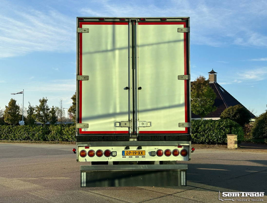 Chereau Renders Carrier Maxima 1300 2X Steering Axle 1X Lift Axle Disc Brakes - Επικαθήμενο ψυγείο: φωτογραφία 4 Chereau Renders Carrier Maxima 1300 2X Steering Axle 1X Lift Axle Disc Brakes - Επικαθήμενο ψυγείο: φωτογραφία 4