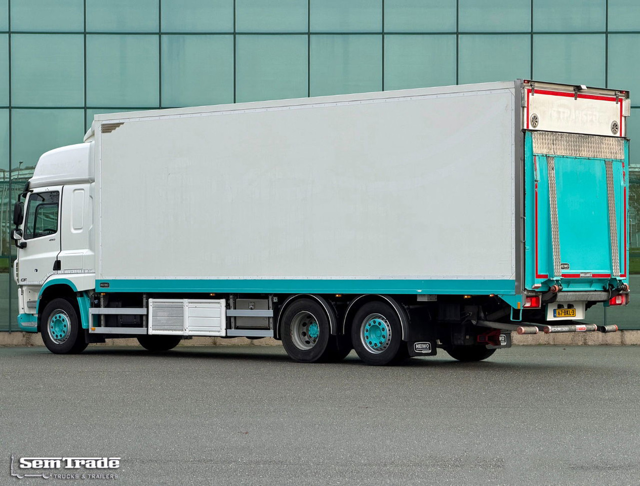 DAF CF 450 SC Heiwo Isolated BOX 875 x 250 x 275 INS. Carrier Cooling 340.000 KM Tail Lift Super Condition NEW APK - TUV - Φορτηγό ψυγείο: φωτογραφία 3 DAF CF 450 SC Heiwo Isolated BOX 875 x 250 x 275 INS. Carrier Cooling 340.000 KM Tail Lift Super Condition NEW APK - TUV - Φορτηγό ψυγείο: φωτογραφία 3