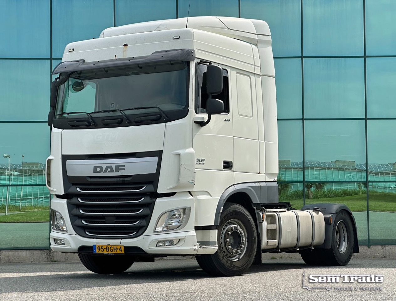 DAF XF 440 FT Intarder - Retarder 2x Tanks 772.000 KM NL Truck - Τράκτορας: φωτογραφία 1 DAF XF 440 FT Intarder - Retarder 2x Tanks 772.000 KM NL Truck - Τράκτορας: φωτογραφία 1