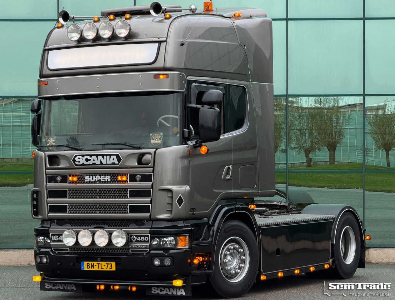 Scania R164-480 V8 King Retarder Manual Gearbox Showtruck Completely Rebuild Unique Condition - Τράκτορας: φωτογραφία 1 Scania R164-480 V8 King Retarder Manual Gearbox Showtruck Completely Rebuild Unique Condition - Τράκτορας: φωτογραφία 1