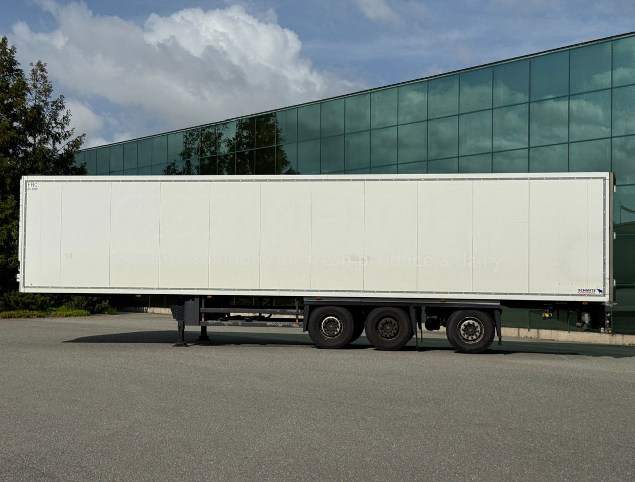 Schmitz Cargobull 3-AS Stuuras Carrier Vector 1550 Gegalvaniseerd Chassis Nieuwe APK Zeer Goede Banden TOP Staat NL Trailer - Επικαθήμενο ψυγείο: φωτογραφία 2 Schmitz Cargobull 3-AS Stuuras Carrier Vector 1550 Gegalvaniseerd Chassis Nieuwe APK Zeer Goede Banden TOP Staat NL Trailer - Επικαθήμενο ψυγείο: φωτογραφία 2