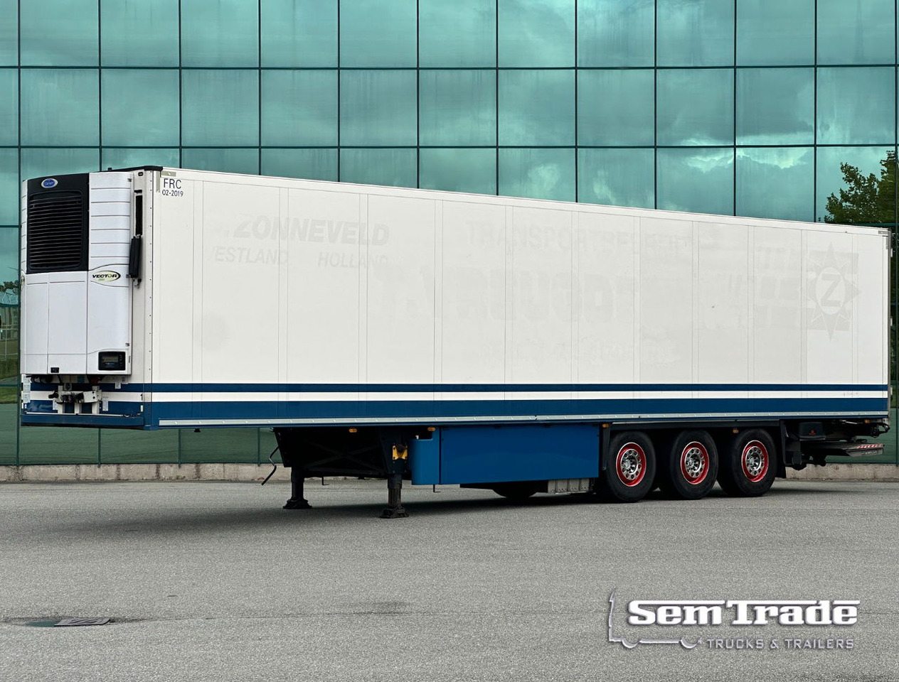 Schmitz Cargobull SCBS3B Carrier Vector 1550 Only 3367 Engine Hours Flowerwide 270 CM High Inside Lift Axle Tail Lift - Επικαθήμενο ψυγείο: φωτογραφία 1 Schmitz Cargobull SCBS3B Carrier Vector 1550 Only 3367 Engine Hours Flowerwide 270 CM High Inside Lift Axle Tail Lift - Επικαθήμενο ψυγείο: φωτογραφία 1