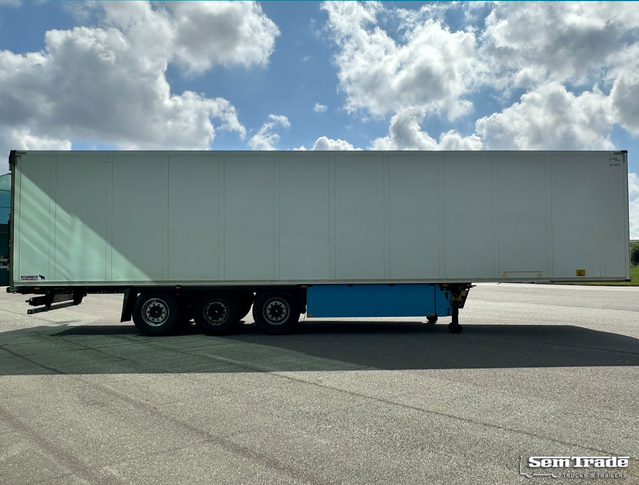Schmitz Cargobull SCBS3B Thermo King SLXe 300 Lift Axle Holland-Trailer 4 Pieces IN Stock - Επικαθήμενο ψυγείο: φωτογραφία 5 Schmitz Cargobull SCBS3B Thermo King SLXe 300 Lift Axle Holland-Trailer 4 Pieces IN Stock - Επικαθήμενο ψυγείο: φωτογραφία 5